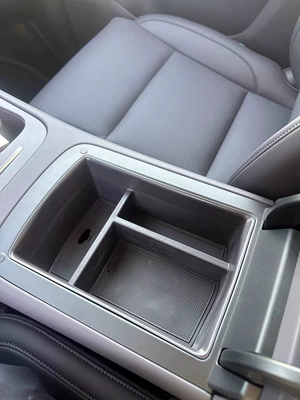Suitable for 2024-2026 Leapmotor C10 armrest box storage organizer, layered storage, car interior tidying modification accessories (Car storage bag/box) - 24-26-models-of-leapmotor-c10-armrest-storage-box-starry-purple
