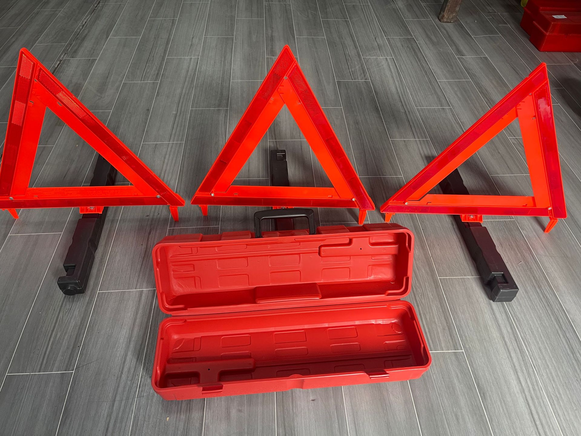 7D5D797BC9457AEB64AB9BCC725317