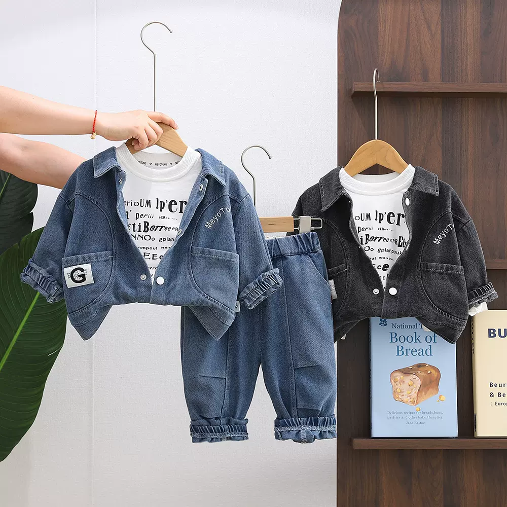 男童春秋季套装新款帅气牛仔外套婴儿童宝宝潮牌小男孩卫衣三件套