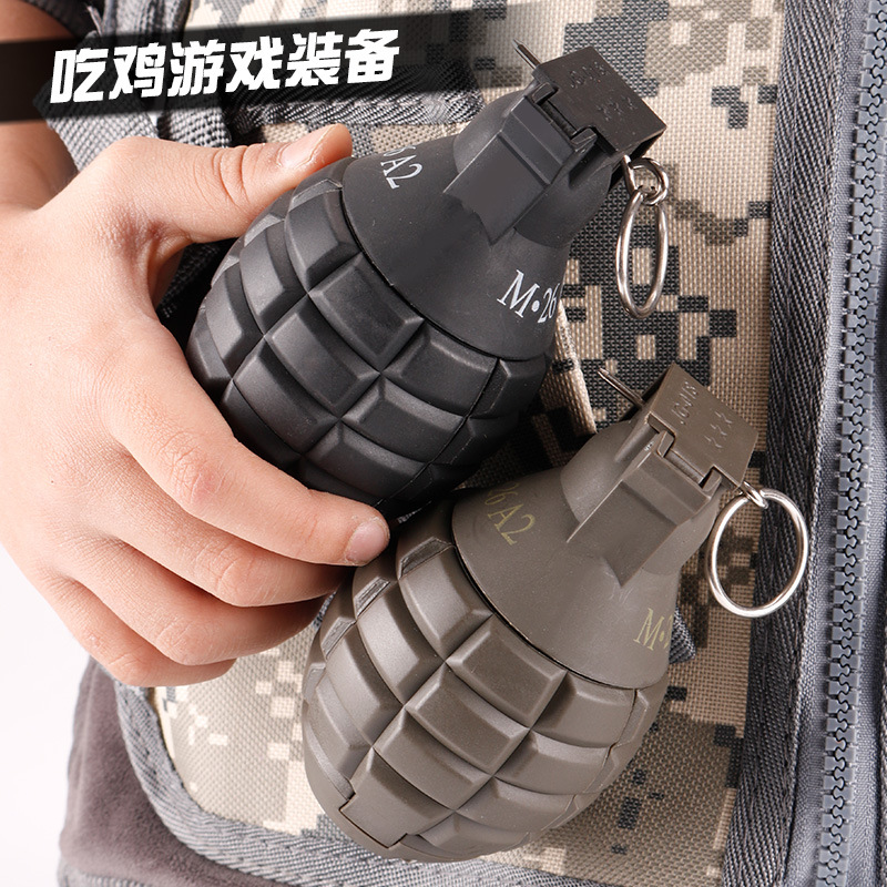 Simulación transfronteriza comer pollo explosión granada modelo militar granada juego de roles accesorios complicados juguetes para niños CS