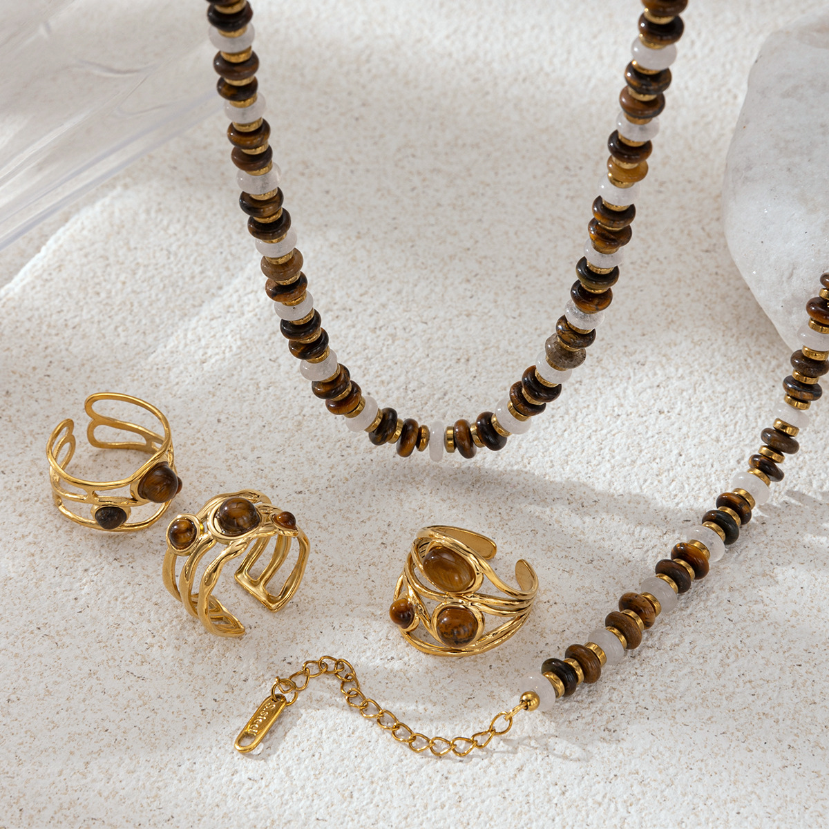 Collar de piedra natural TENA Europa y los Estados Unidos lujo ligero y alto sentido versátil collar de piedra natural ojo de tigre joyería conjunto de diseño