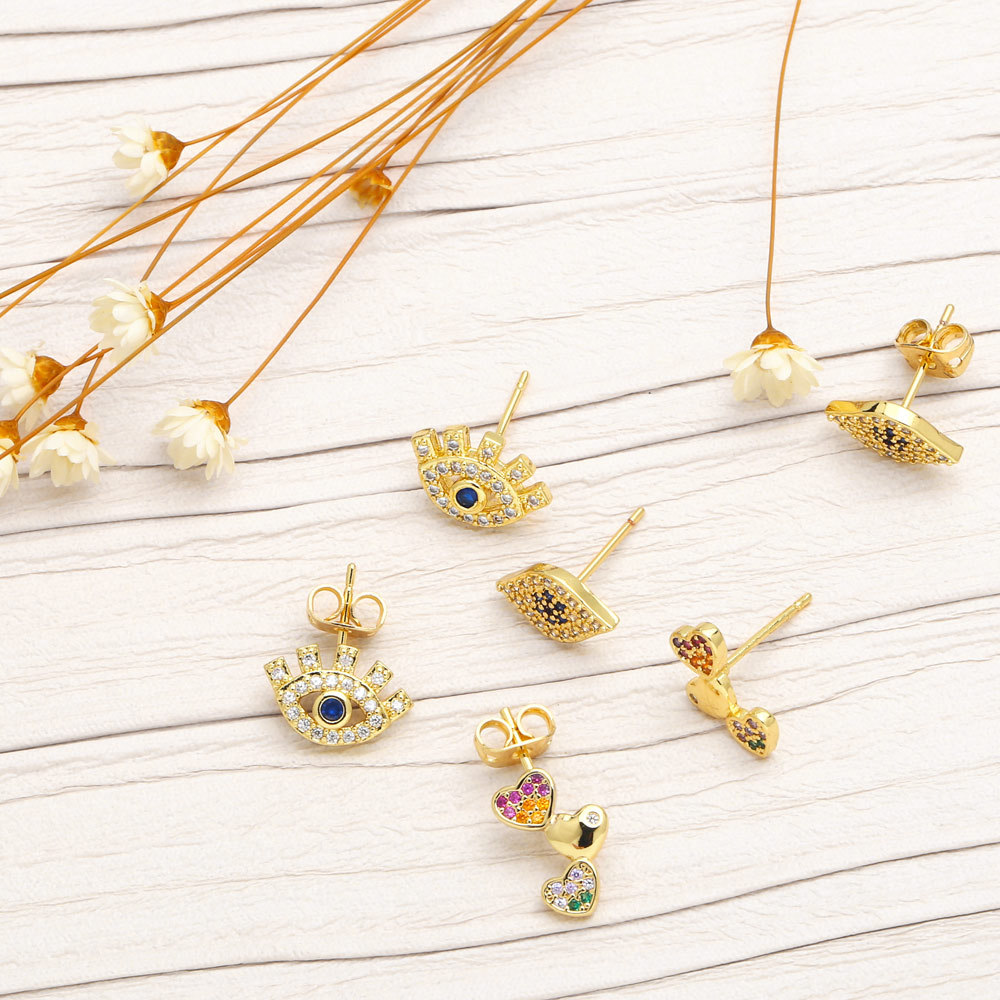 Fashion Devilu0027S Eye Heart Shape Copper Ear Studs Inlay Zircon Copper Earrings