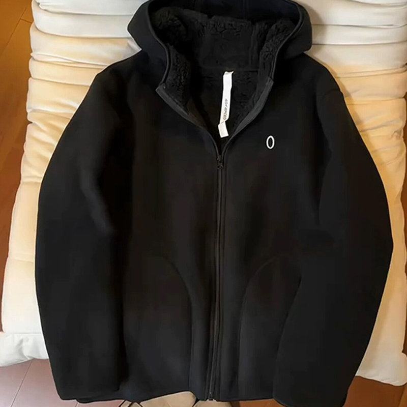 Black Polar Fleece Jacket Men's Autumn and Winter Extra Thick Cashmere Thickeneded Sweatshirt Hooded Outdoor Warm Fleece Jacket Black Polar Fleece Jacket Men's Autumn and Winter Extra Thick Cashmere Thickeneded Sweatshirt Hooded Outdoor Warm Fleece Jacket