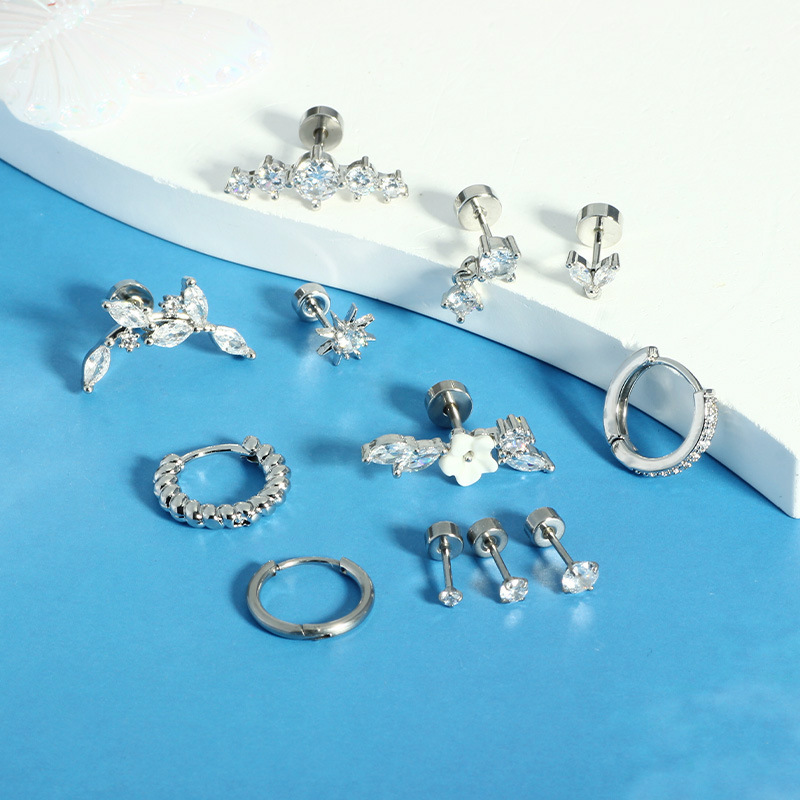 Labret piercing jewelry detail image
