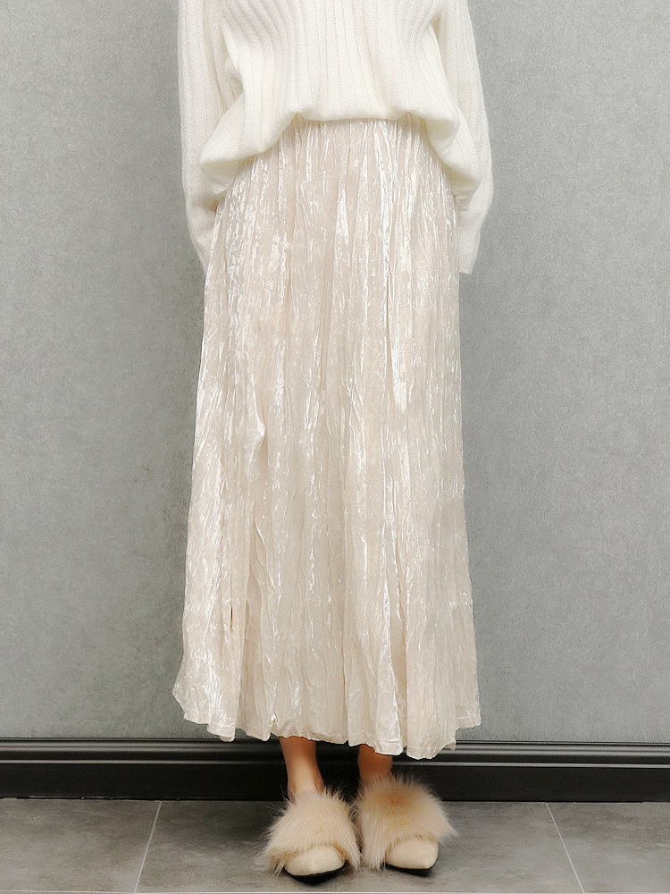 ベロアスカート春と秋の冬のベージュ色の優しいしわスカート