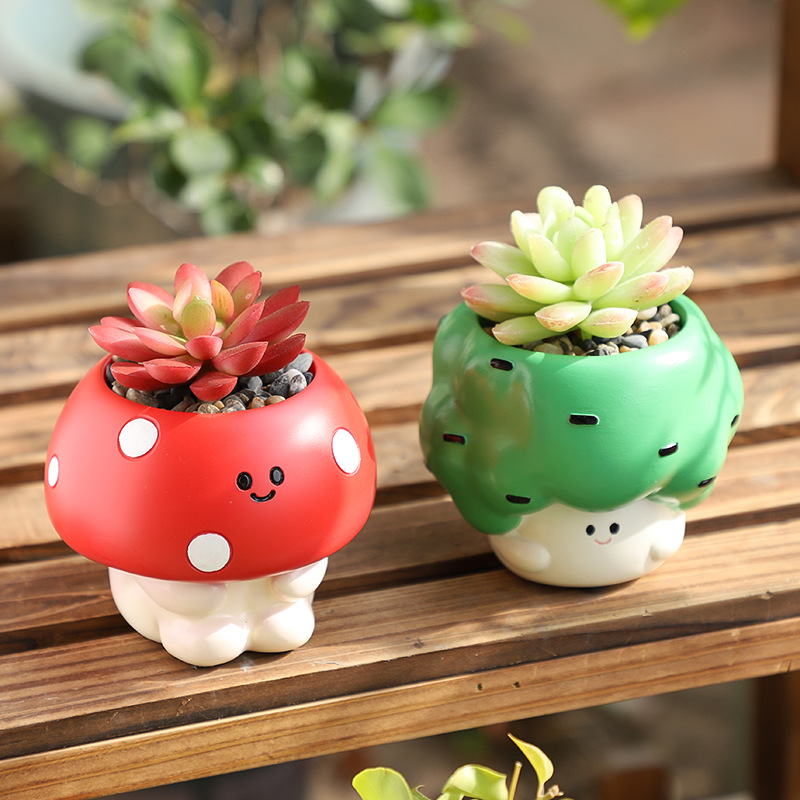 Chậu Cây Resin Chậu cây mọng nước hình rau củ hoạt hình resin, chậu mini để bàn, trang trí văn phòng và nhà (RG-106)