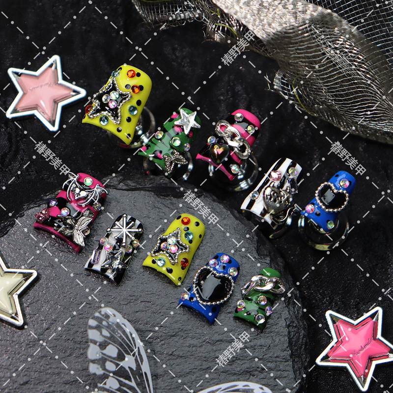 Factory direct supply, duckbill style, Y2K style, multi-color diamond-embellished metal accessories, reusable fake nails Factory direct supply, duckbill style, Y2K style, multi-color diamond-embellished metal accessories, reusable fake nails