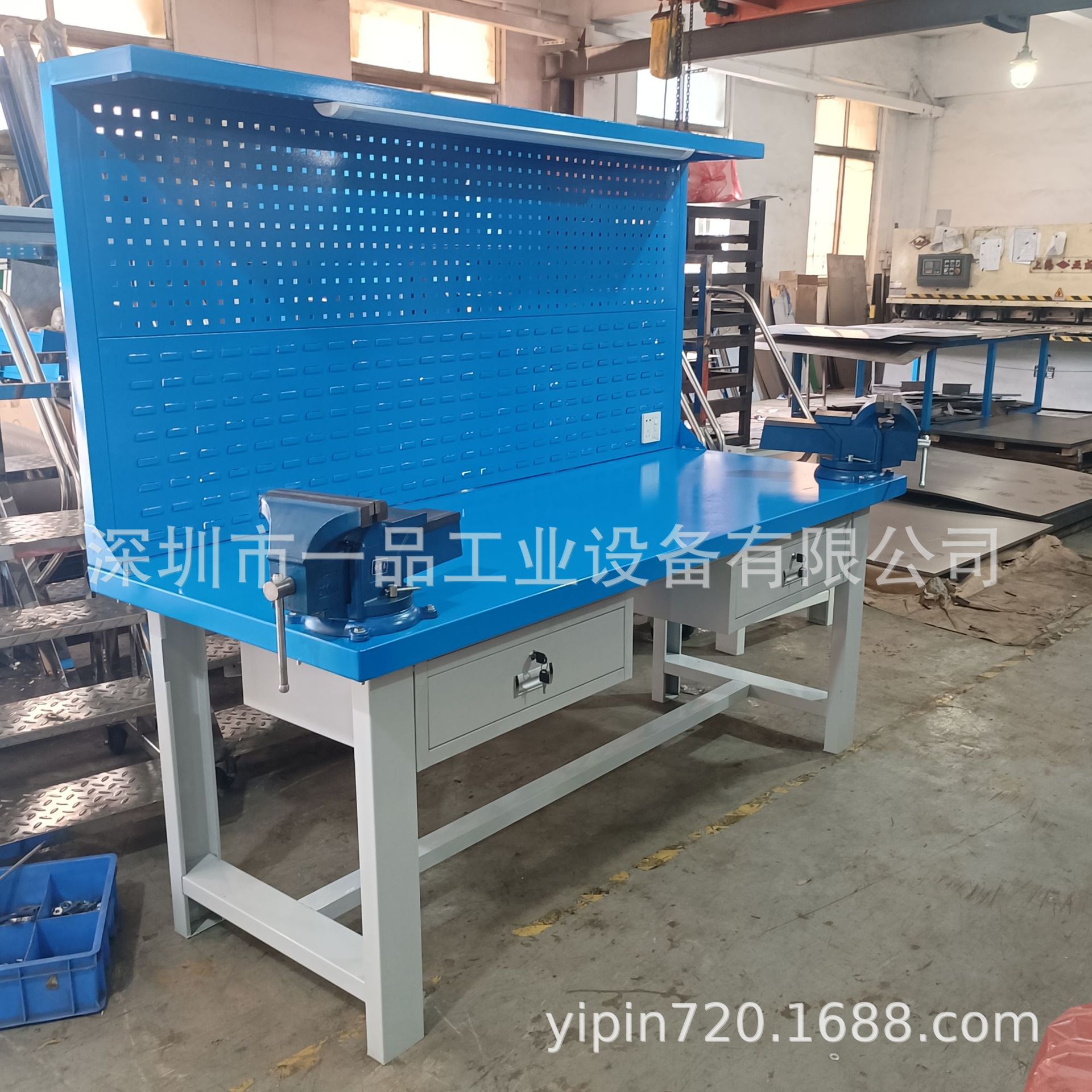 重型18钢板飞模工作台装配桌模具维修实验台四工位实训钳工工作台