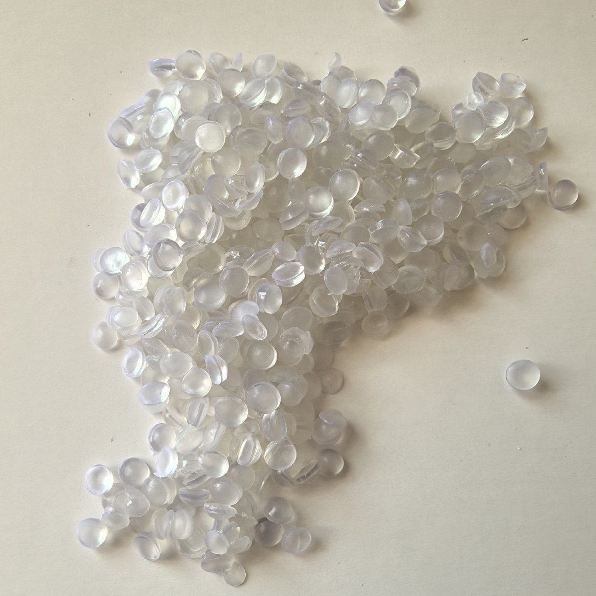 厂家pvc塑料颗粒软质透明PVC颗粒多种颜色注塑原料胶粒塑料颗粒