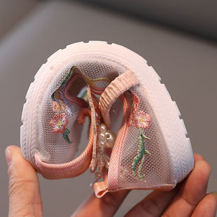 Hanfu Shoes Girls Chinese Style Children's Embroidered Shoes Old Beijing Cloth Shoes Baby Dance Performance Summer Sandals
