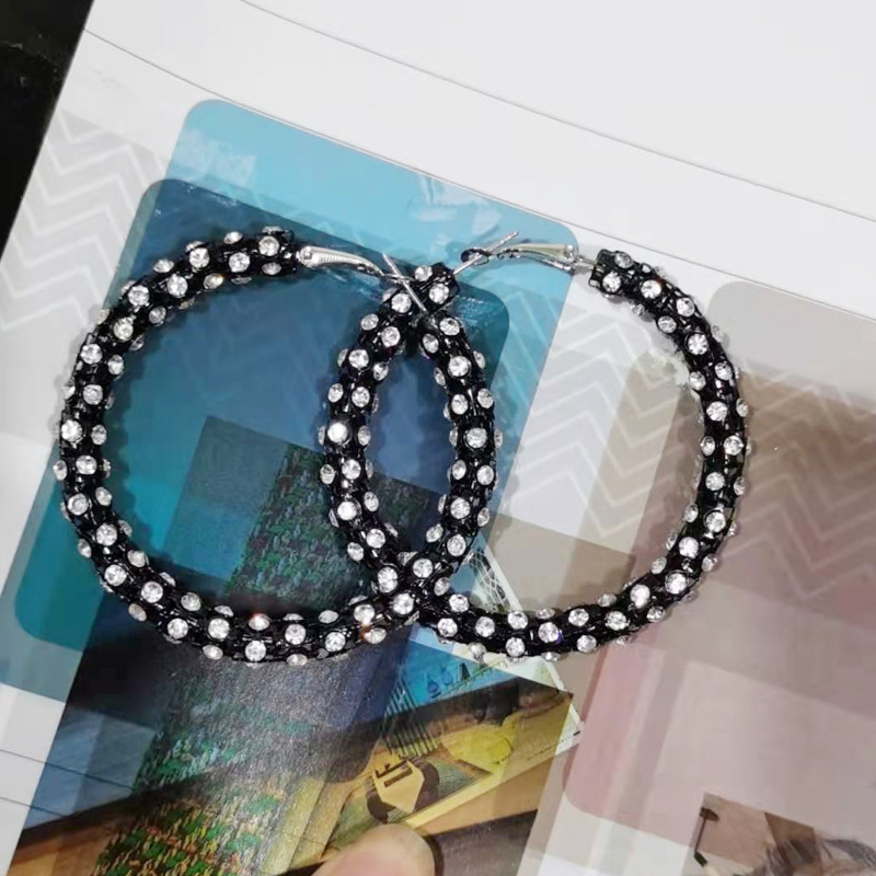 Metal Material 1 Pair Simple Style Circle Plating Inlay Metal Rhinestones Hoop Earrings