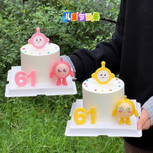 61��ͯ���W�t�ɐ۵����Ɍ������b[��С������һ�����b����