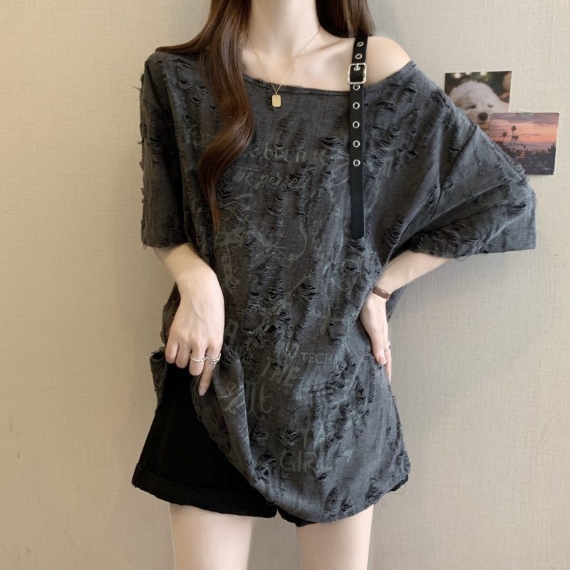 大きいサイズのリッピングショルダー半袖Tシャツ女性用2025年夏新作ファットmmルーズスリミングカバーオフショルダートップ女性用|undefined