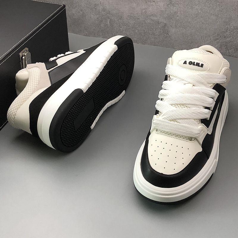 Little White 2024 Summer New Breathable Mesh Thick Sole Elevated Sports and Casual Board with Internet Red Same Style_voghion.com