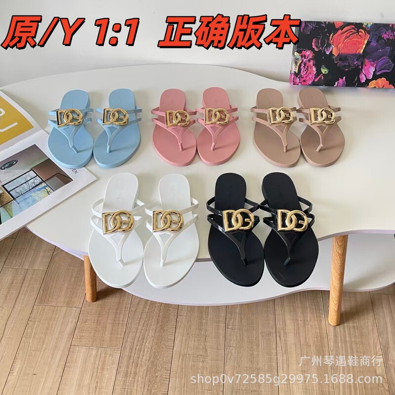 Dujia 2026 Summer New Genuine Leather Metal Buckle Breathable Flat Sandals Women's Flip-Flops for Outdoor Beach Wear