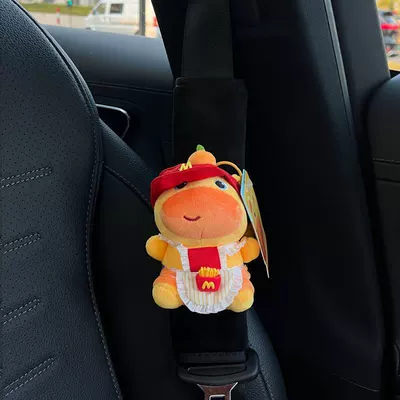 Seat belt shoulder pad — Lulu Car Seatbelt Shoulder - maimai-suit-sitting-lulu-black-velvet-shoulder-pads-hand-sewn-no-specifications