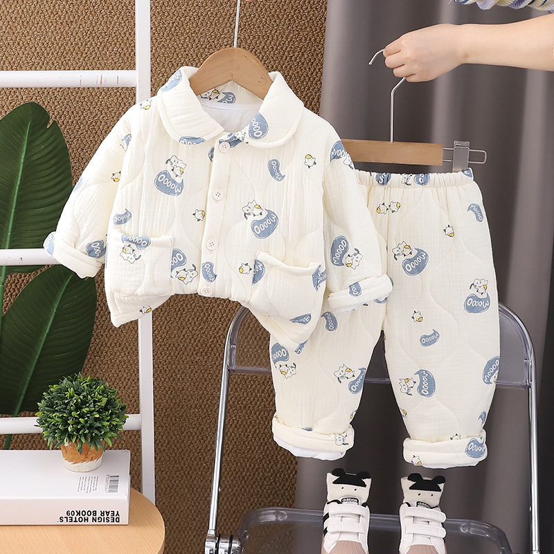 Traje de ropa de hogar de invierno para niños 2024 nuevo estilo bebé otoño e invierno estilo occidental pijama de gasa traje de dos piezas
