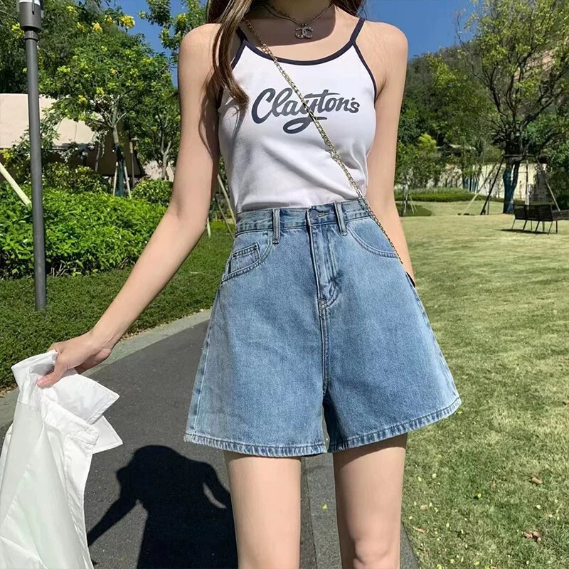 High-Waisted Straight-Leg Thin Denim Shorts, New Summer Style 2026, Loose Fit, Slimming, Simple Design, Wide-Leg Shorts