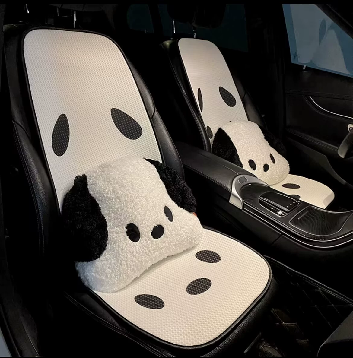 Автокресло черно-белая собака Летний ледяной шелк Four Seasons Универсальное Автокресло Автомобильные принадлежности Набор из трех частей милый мультфильм