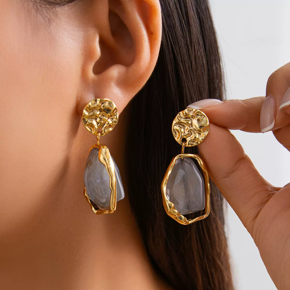 欧美跨境饰品 法式时尚金属感earrings  轻奢风珍珠方形褶皱耳环