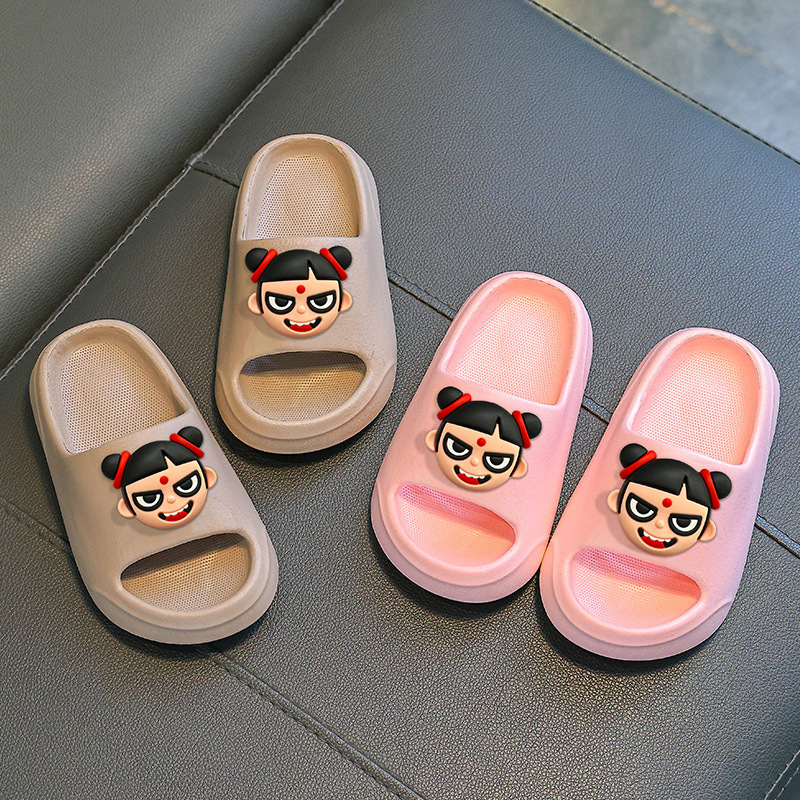 Nezha pantuflas zapatillas para niños verano nuevo estilo dibujos animados fondo suave interior bebé zapatos de playa sandalias
