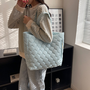 �ӹ������޷���Ů������\��̫���޿՚��б������μ����ذ�