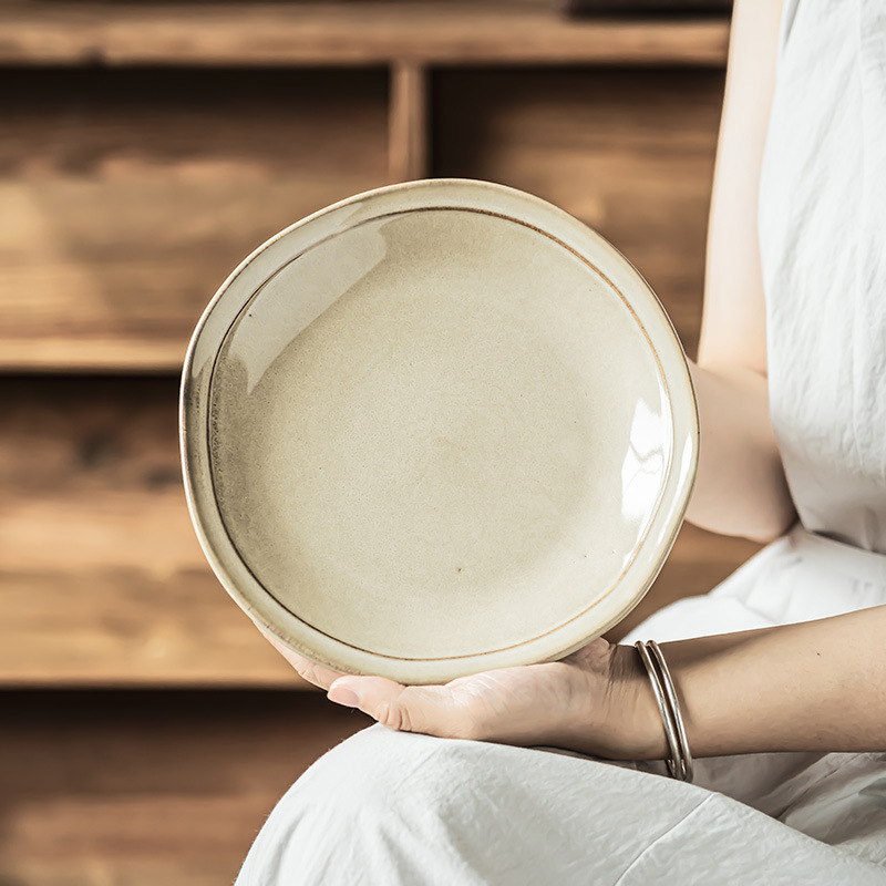 Estilo de belleza Plato plano retro de estilo japonés Plato de ensalada irregular de gran apariencia Plato de asador de carne de horno Plato de dim sum Plato de vajilla