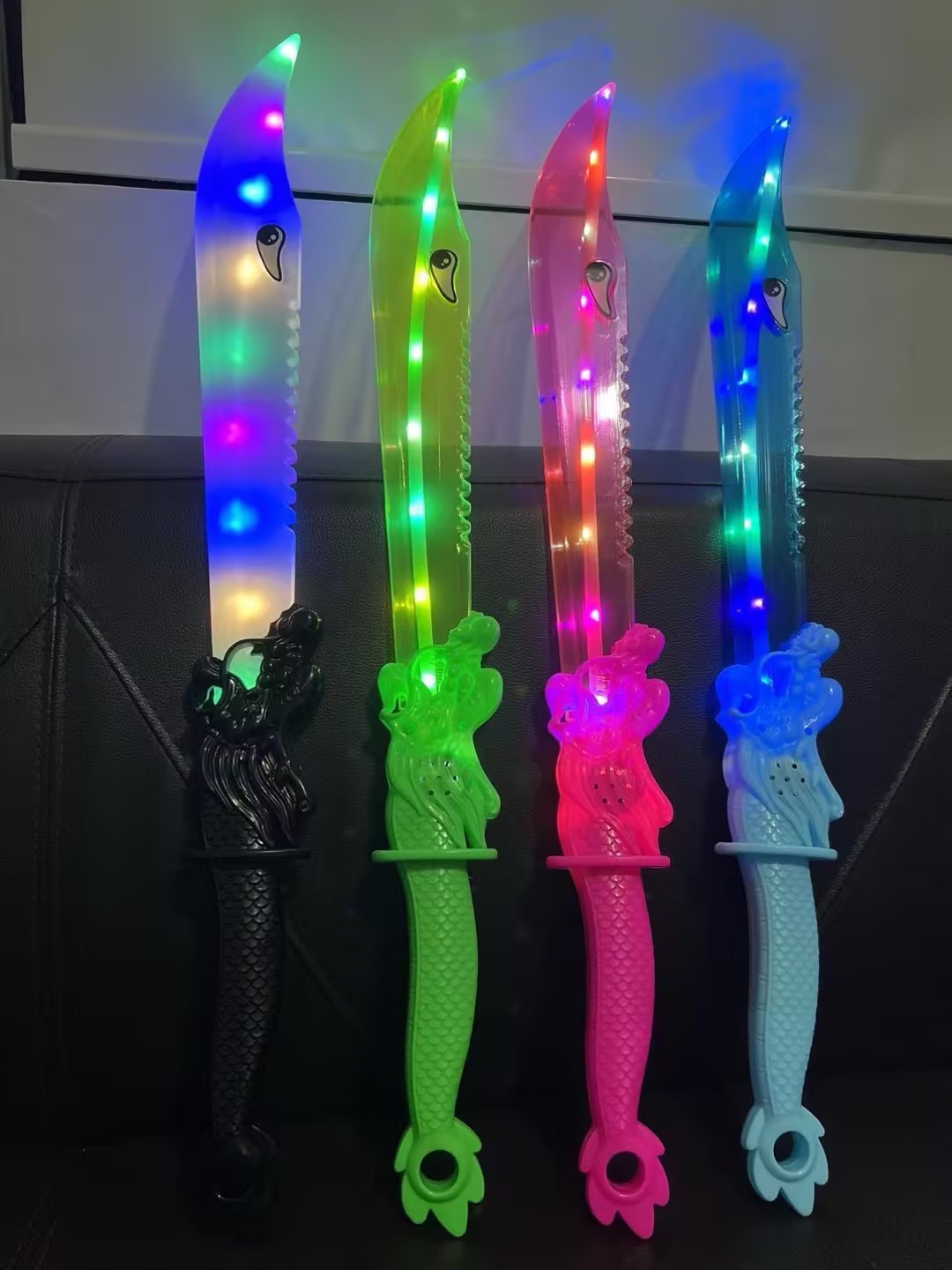 빛나는 드래곤 칼