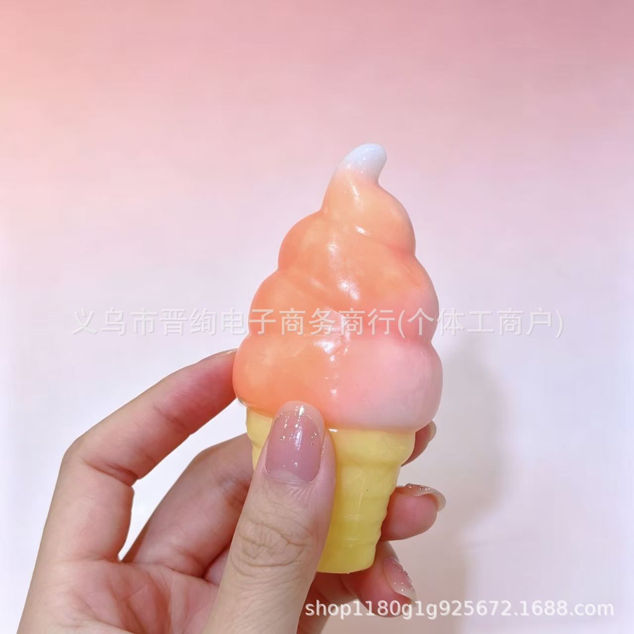 Transfronterizo gradiente helado rebote lento pellizco TPR suave juguetes de descompresión para estudiantes de descompresión de ventilación pellizco pellizco