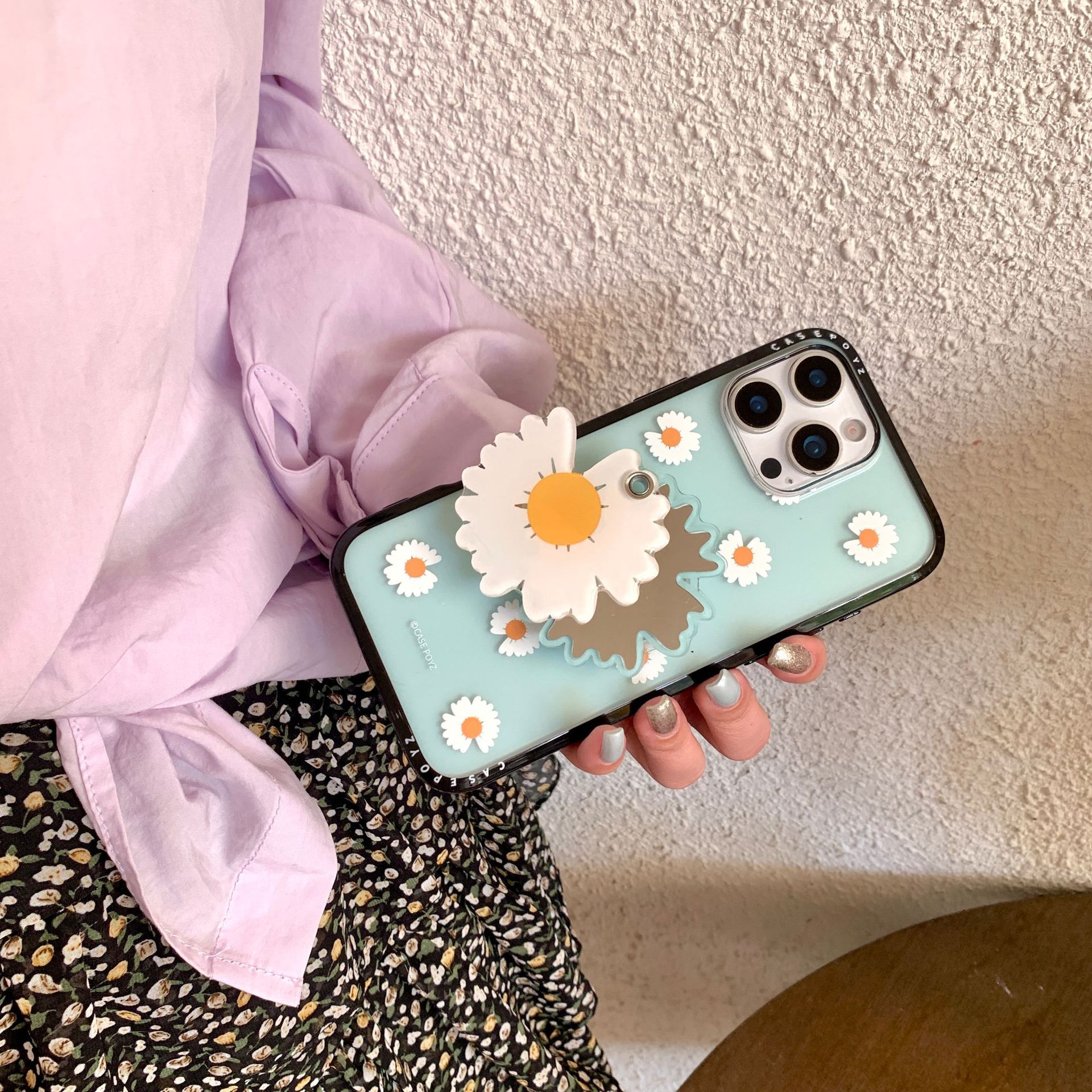 Pequeñas flores frescas y simples para Apple 16ProMax funda para teléfono 15Pro soporte 14/13 menta verde 15PM