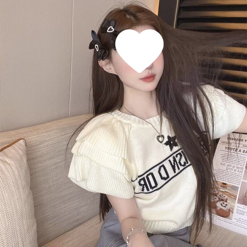2026 Summer Short-Sleeve Ruffle Letter Knit Top with Niche French Style Jacquard Design Short Blouse 2026 Summer Short-Sleeve Ruffle Letter Knit Top with Niche French Style Jacquard Design Short Blouse