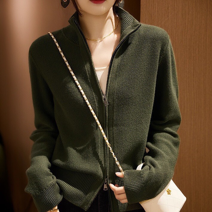 Autumn New Small Collar Double Zipper Design Sense Wool Knitted Cardigan Women's Chic Niche Long Sleeve Shoulder Outer Wear