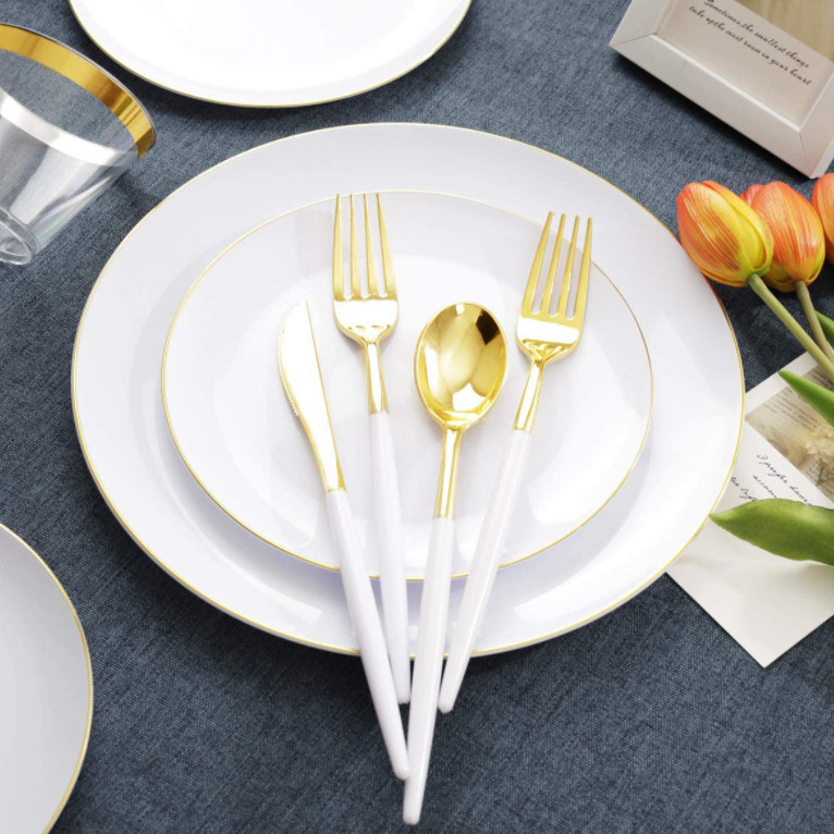 150Pcs Set Disposable Dinner Plate Hard Plastic Western Food White Gold Edge Plate Knife, Fork, Spoon Wine Glass Black Bottom Dinner Plate 150Pcs Set Disposable Dinner Plate Hard Plastic Western Food White Gold Edge Plate Knife, Fork, Spoon Wine Glass Black Bottom Dinner Plate