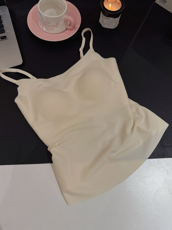 090602 夏季新款女士吊带背心女带一体胸垫美背可外穿修身内搭|undefined