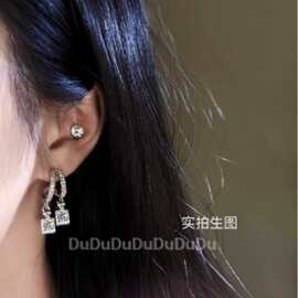 Du/女不对称个性气质香水瓶山茶花耳饰轻奢感耳钉