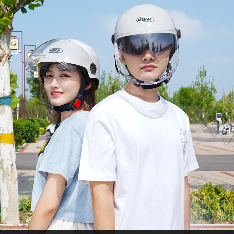 Cascos de vehículos eléctricos certificados 3C para hombres y mujeres, protector solar de verano, batería de doble lente, motocicleta, medio casco de ciclismo universal de cuatro estaciones