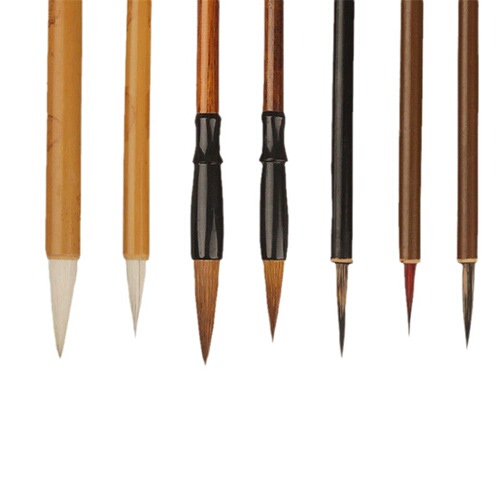 Brush set for beginners to get started with Chinese painting ink and fine brush strokes, outline pen, and white clouds.