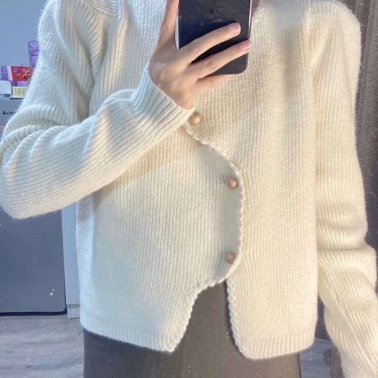 女性用の不規則な小さな香りのニットカーディガン、春と秋のデザイン、ニッチで優しく、柔らかく、ワックスのようなルーズなショートセータージャケット|undefined