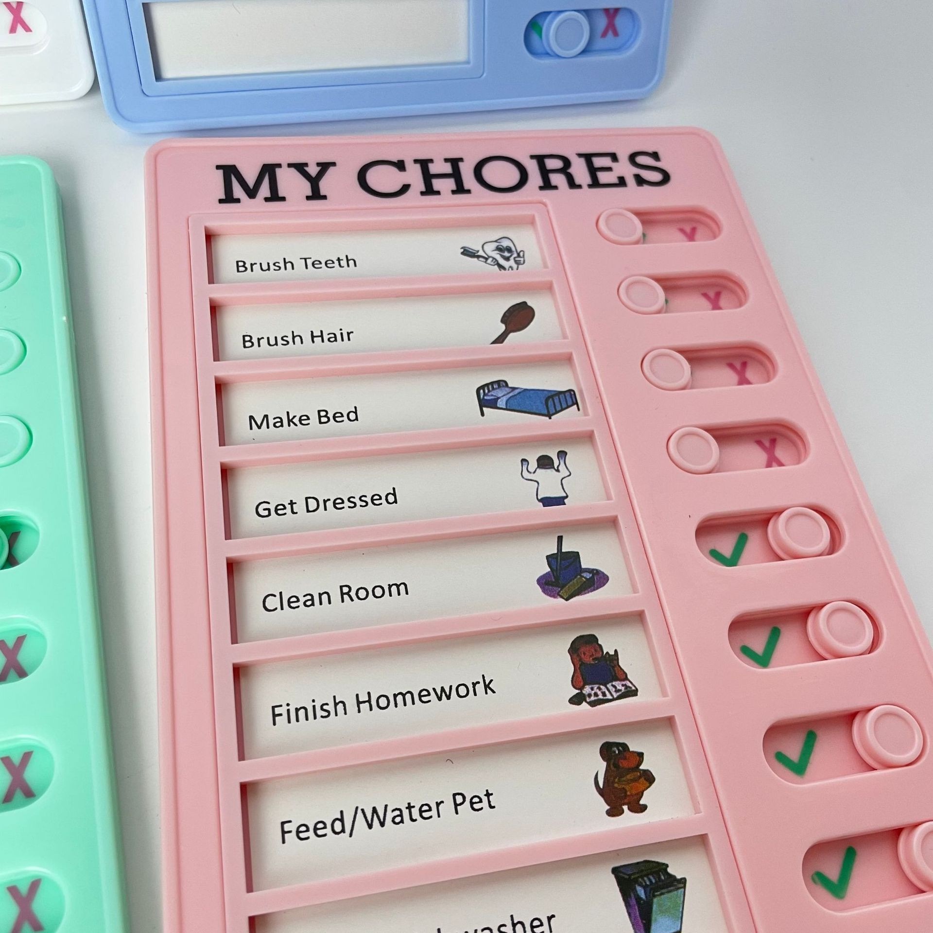 Minimalist Clock In Device Display 3