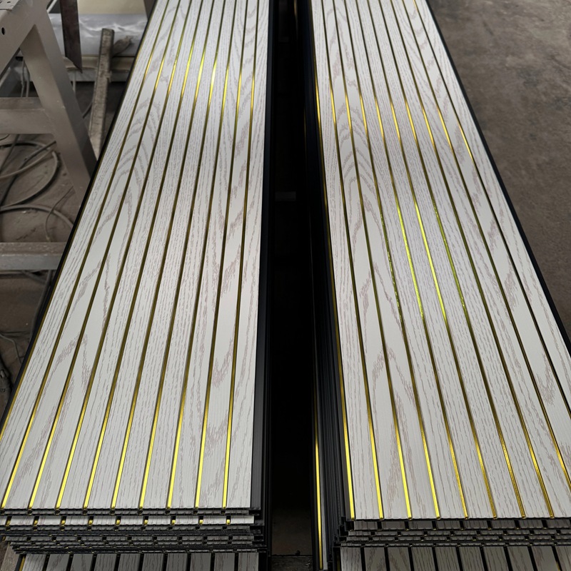 Paneles de fijación de pvc, techo, techo, materiales autoensamblados, techo, Sala de estar, cocina, baño, protección contra incendios y humedad