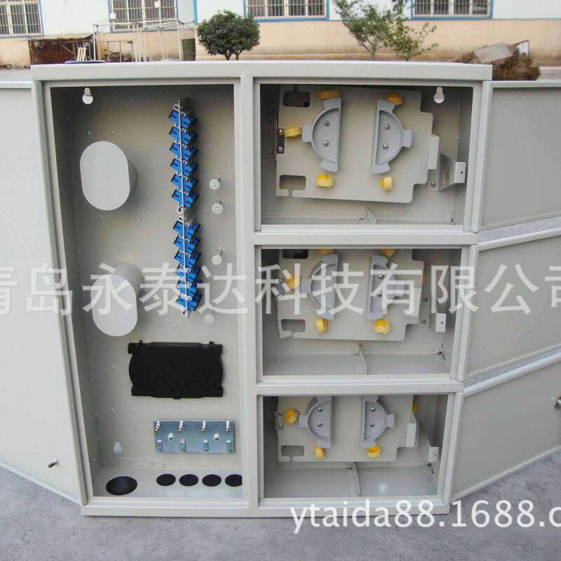 Qingdao Manufacturer Produces Three Network in One Optical Fiber Corridor Box, Fiber Distribution Box, Fiber Optic Divider Box, Four Mesh Box