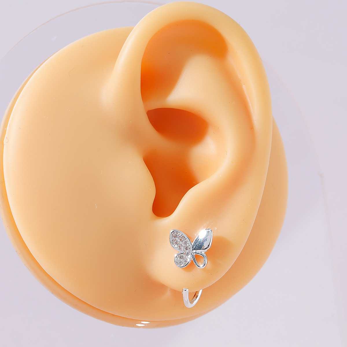 Fashion Jewelry Single Curved Pin Stud Earrings display picture 1