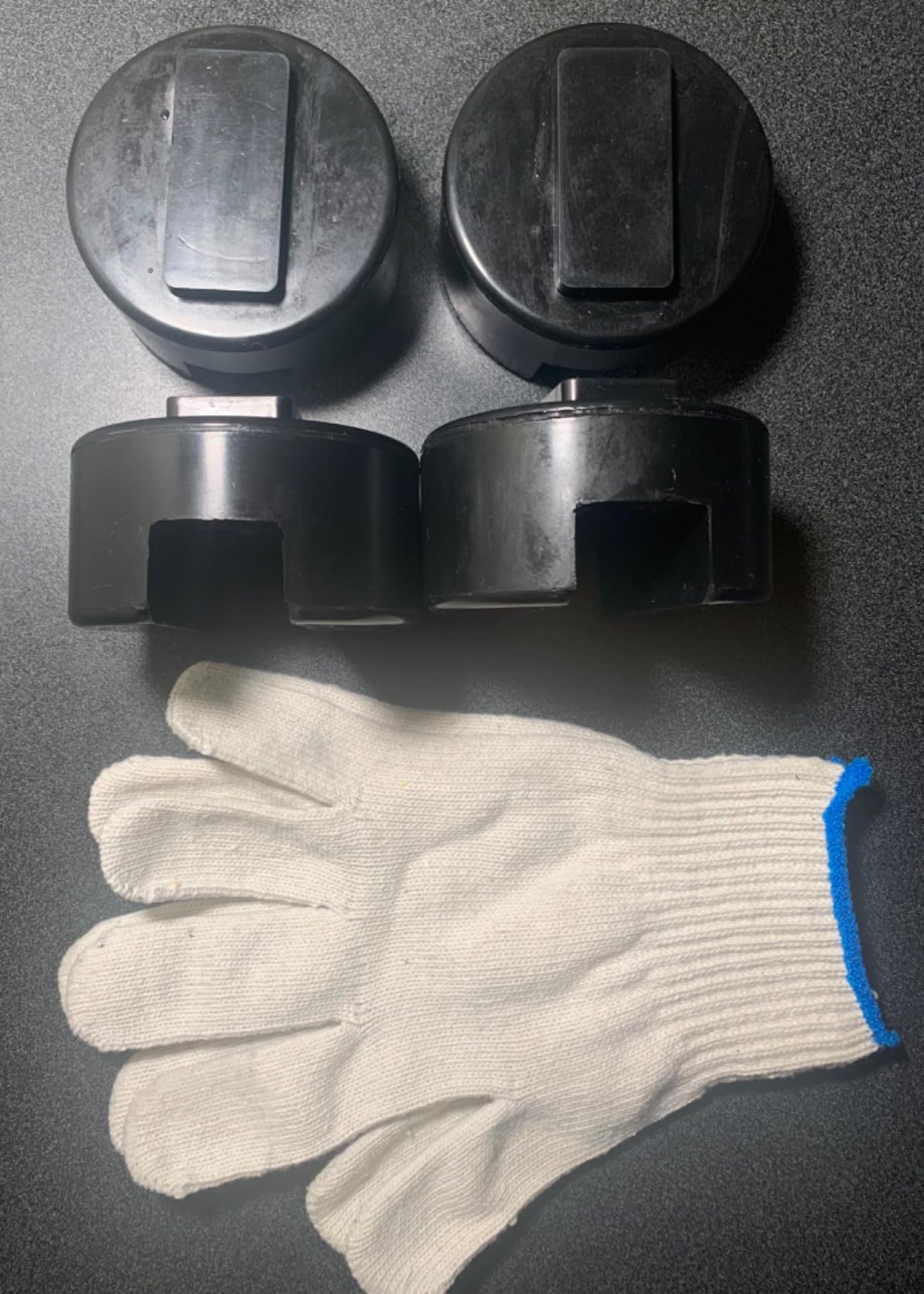Manufacturer Wholesale Mercedes-Benz Car Rubber Floor Mats, Lift Support Base Adapter, Crescent Groove Accessories