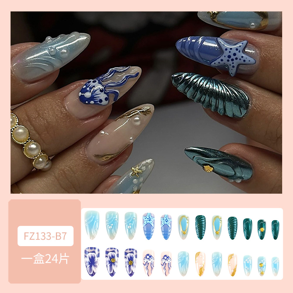 Use un parche de uñas 3D estereoscópico de alto nivel, goteo de goma dulce y caliente, uñas falsas transfronterizas, parches de uñas.