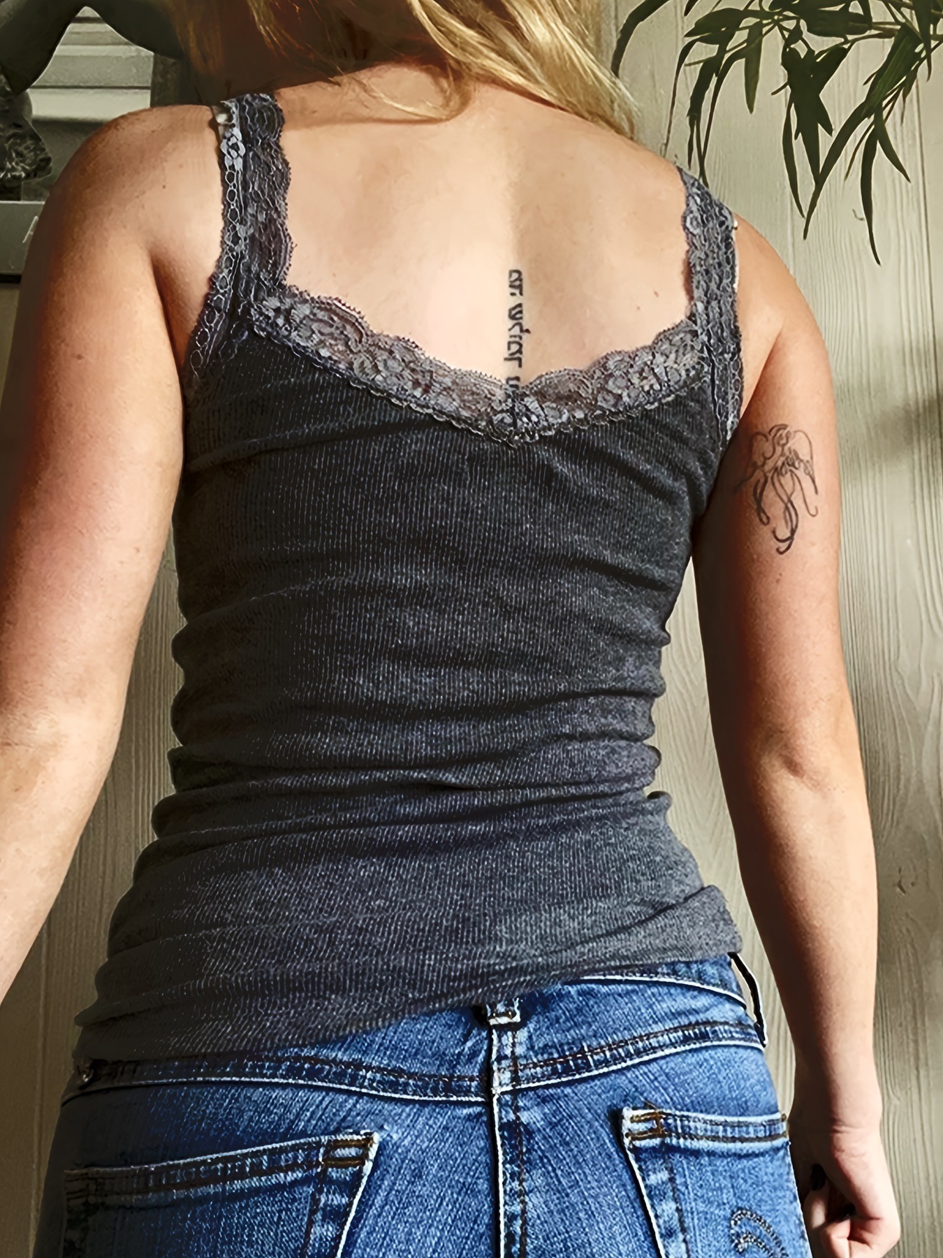 Women's Grey Y2k Lace Trimmed Tank Top Dark Style Pattern Print_voghion.com
