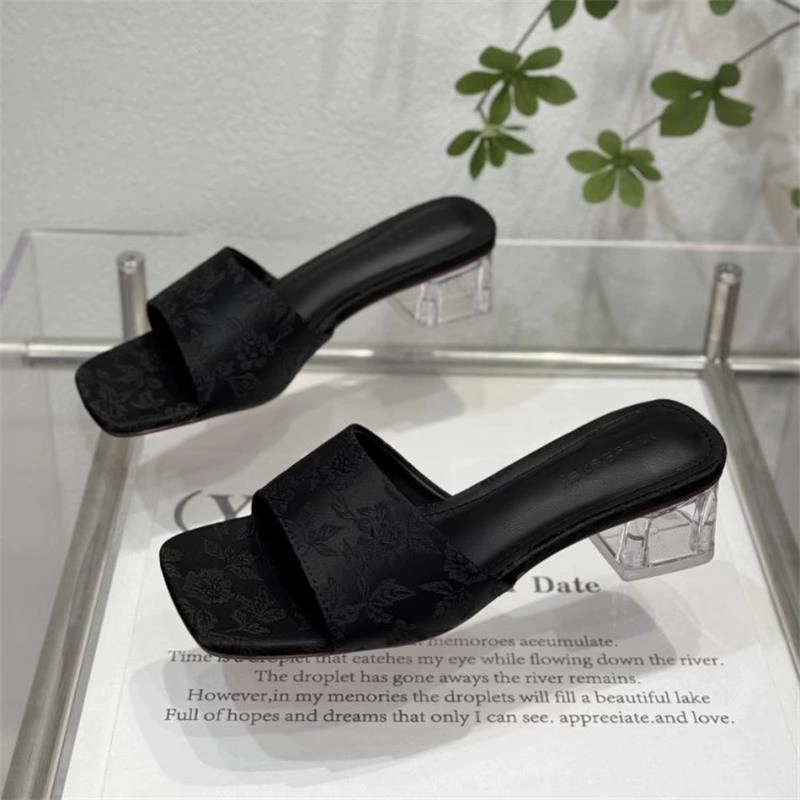 Женские летние сандалии в китайском стиле с вышивкой, 2025 года, новые, ретро, на толстом и среднем каблуке, открытые, пляжные шлепанцы