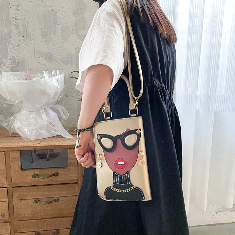 345g Weight Cotton Lining Material Sewing Thread Fashion Element Zipper Closure Type Single Shoulder Strap Strap Type Crossbody Bag Bags Type Casual, Shopping Occasion Pu Leather Material Human Pattern All Seasons Season Women's Gender Streetwear Style Square Shape Medium Size Women's Medium Pu Leather Human Streetwear Sewing Thread Square Zipper Crossbody Bag 118