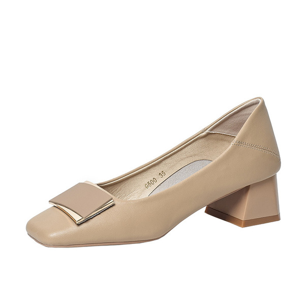 Summer shoes square toe