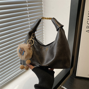 Vintage Hand Bag Women's 2024 New Autumn Fashion Soft Noodle Dumpling Bag High-grade Texture Shoulder Crossbody Bag