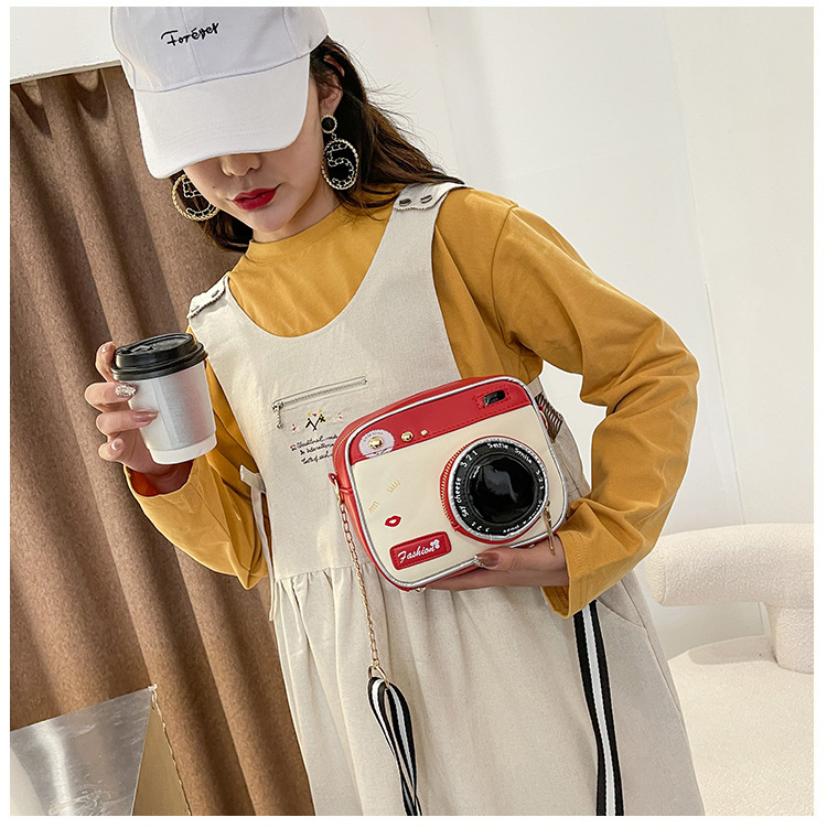 554g Weight Polyester Lining Material Zipper Closure Type Single Shoulder Strap Strap Type Camera Bag Bags Type Casual, Daily Occasion Polyester Material Geometric Pattern All Seasons Season Unisex Gender Cute Style Square Shape Pink, Red, Black Color Medium Size Unisex Medium Geometric Square Zipper Camera Bag 16